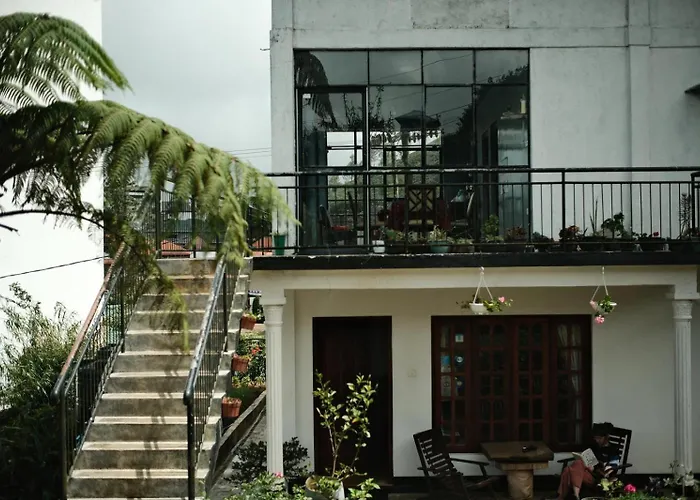 Lassana Villa