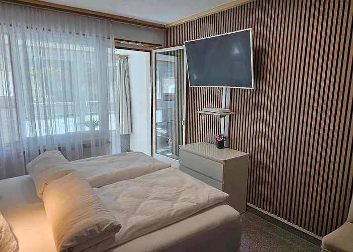 Motel 96