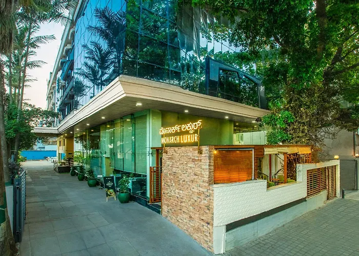 Hotel Monarch Luxur - Infantry Road Bangalore