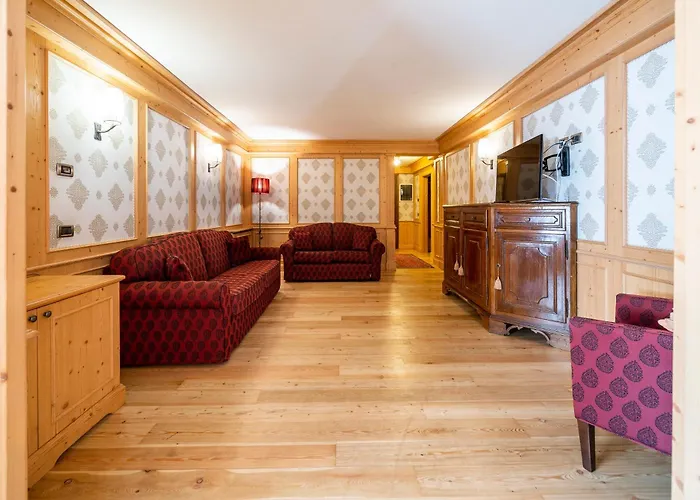 Cristal Palace Hotel Madonna
