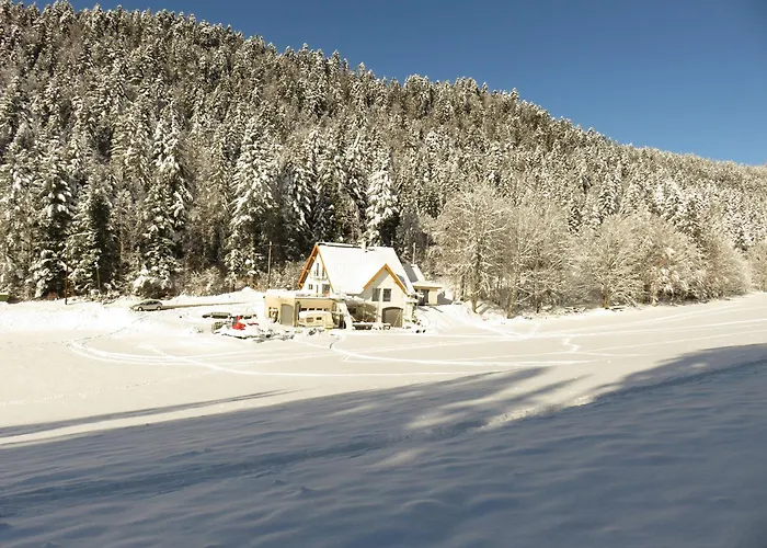 Gîte La Résilience, sur la piste de ski d'Autrans