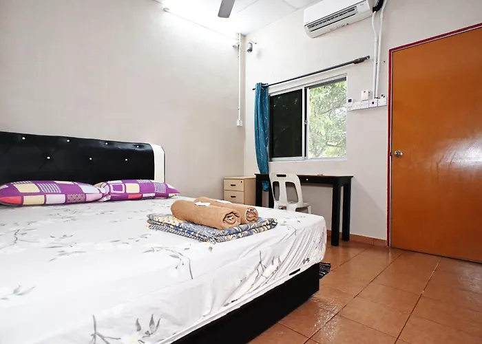 Tony'S Guesthouse At Teluk Bahang