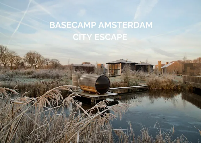 Basecamp Amsterdam Hotel