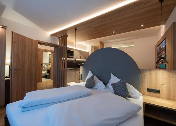 Hotel Mondschein Sexten
