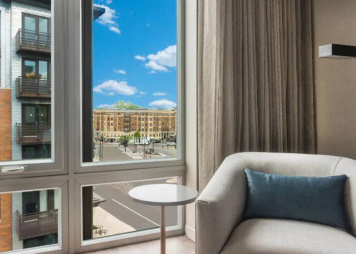 Ac Hotel By Marriott Boston Cleveland Circle