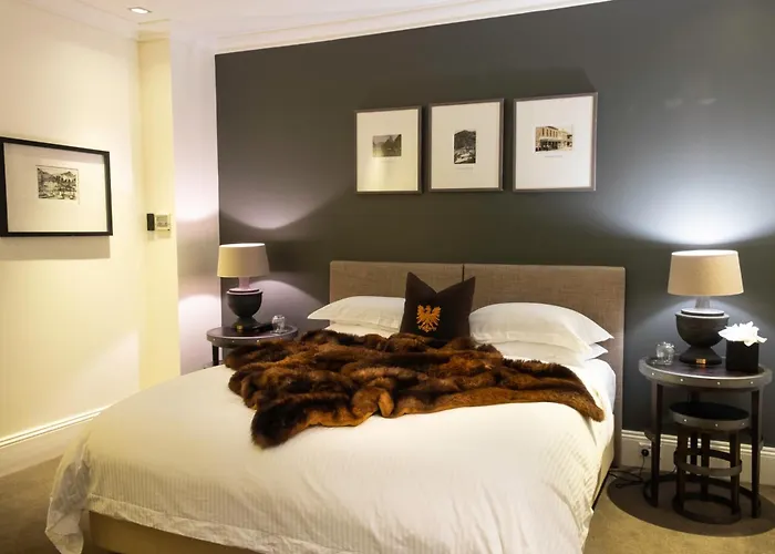 Eichardt'S Private Hotel