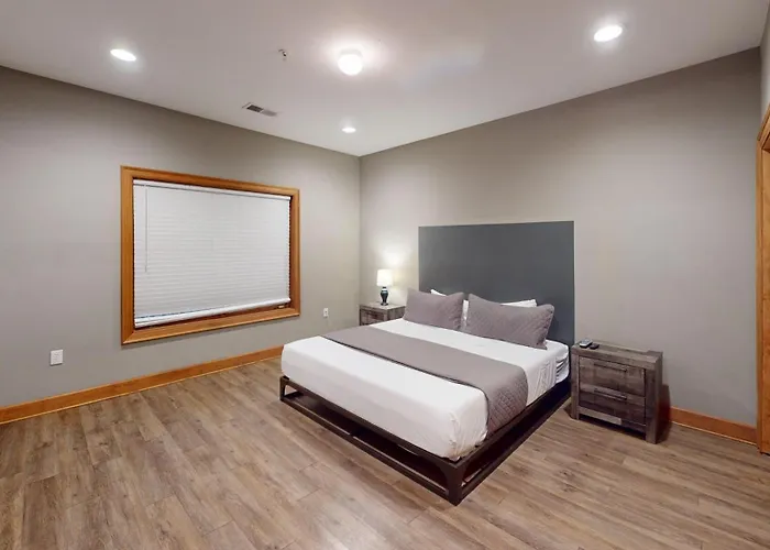 Viewpoint Condominiums
