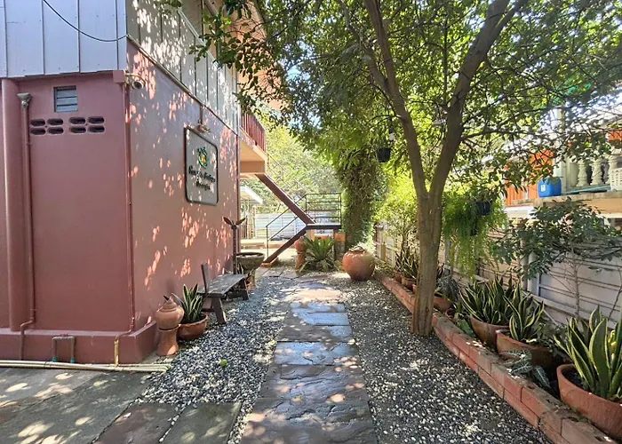 Pan Din Boutique Guest House