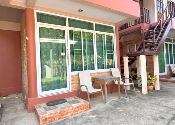 Pan Din Boutique Guest House