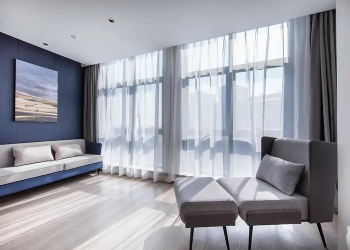 Atour Hotel Jinan Huashan Huanyu Max