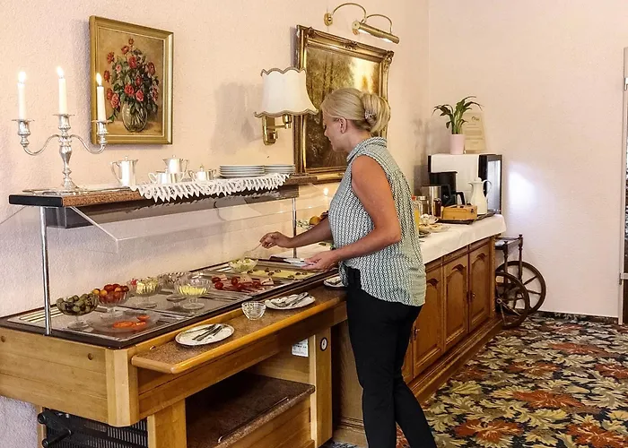 Hotel Harzer am Kurpark Bad Herrenalb