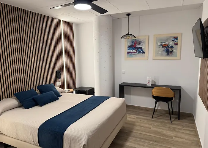 ROVIOR Rooms&Café Calafell