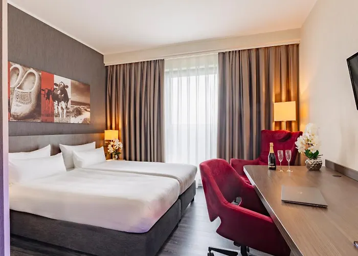 Plaza Premium Grand Winston Hotel Rijswijk