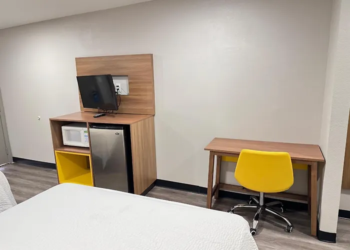 Days Inn By Wyndham Barstow