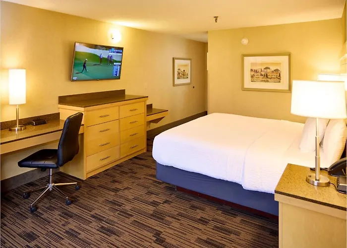 Livinn Hotel Cincinnati North/ Sharonville
