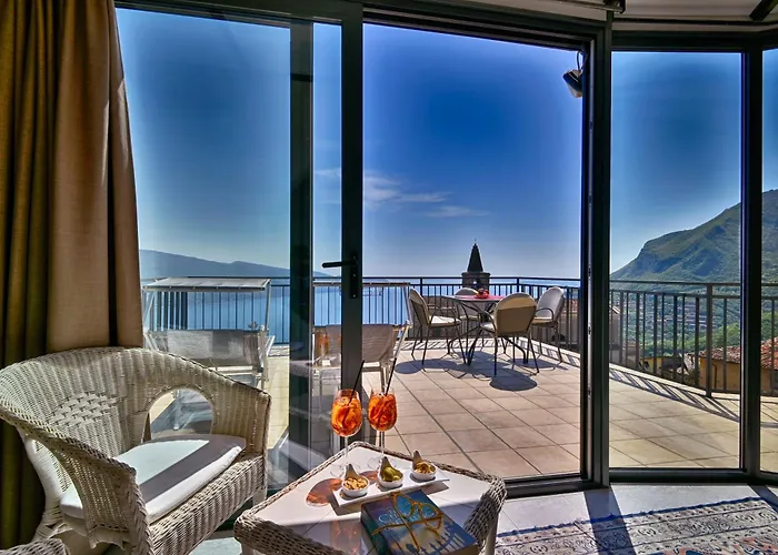 Hotel Gallo Tignale