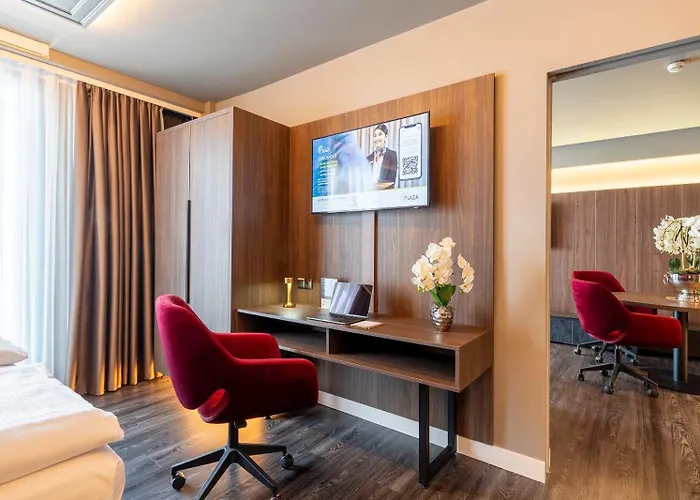 Plaza Premium Heidelberg Hotel