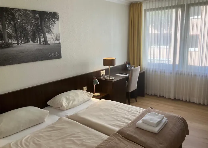 Hotel Mercedes - Self Check-In Bonn