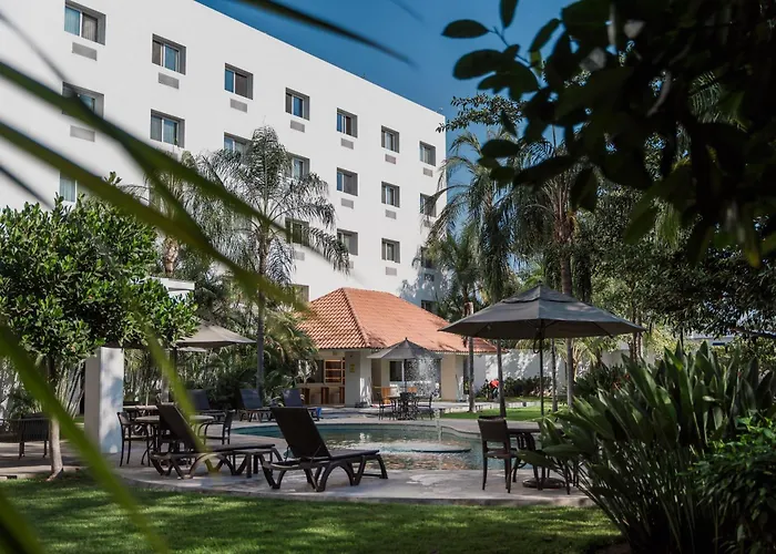 Comfort Inn Puerto Vallarta Golfside&Marina