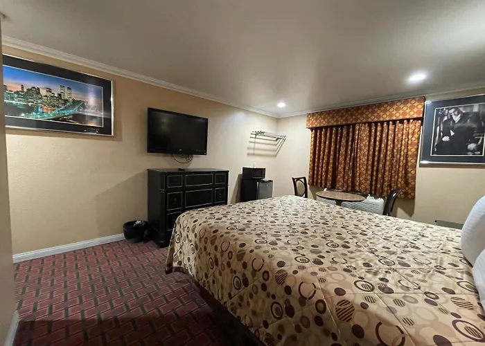 Sunrise Inn