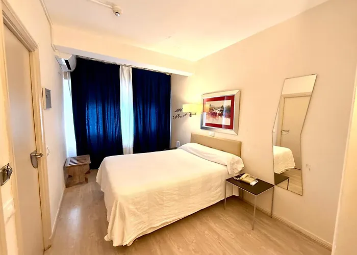 Hotel Virrey Arnedo