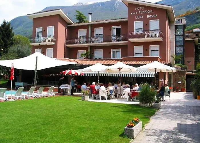 Hotel Luna Rossa (Adults Only) Malcesine