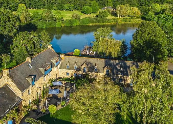 Logis Hôtel Le Manoir Des Portes