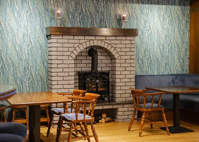 Central Hotel Donegal