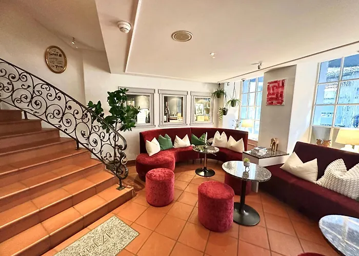 ROESLI Guest House