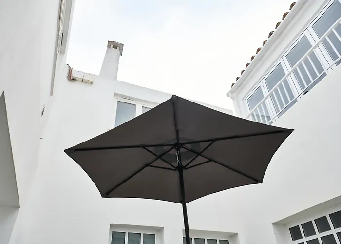 Taah Billa Guest House Tavira