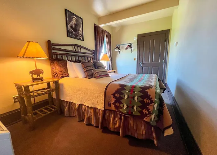 Sheridan Inn - Best Western Signature Collection