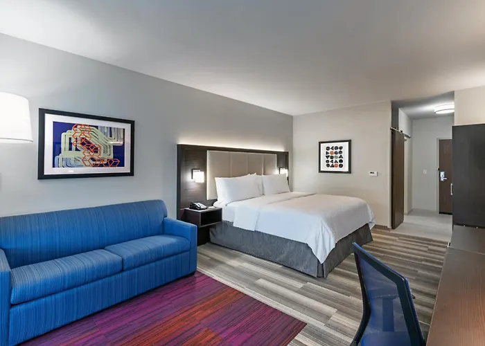 Yukon Hotels