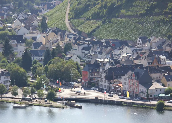Ferienwohnungen und Appartements - Haus Budinger Alf