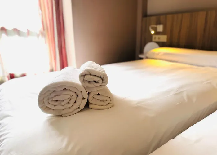 Hotel Complejos J-Enrimary Puebla de Sanabria