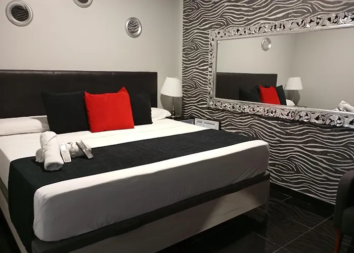 Apartamentos Rous - Solo Adultos
