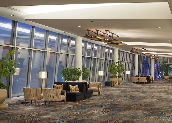 Hilton Omaha Hotel