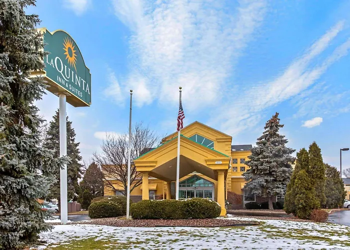 La Quinta By Wyndham Appleton College Avenue Hotel