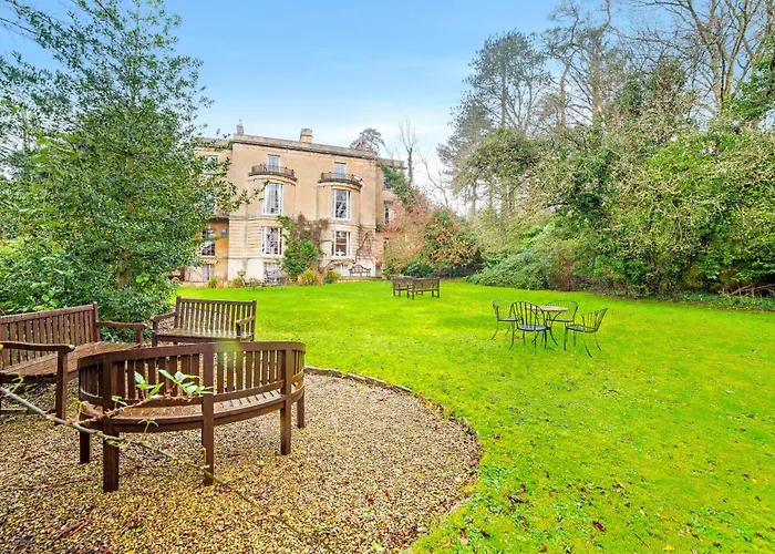 Oyo Bailbrook Lodge, Bath