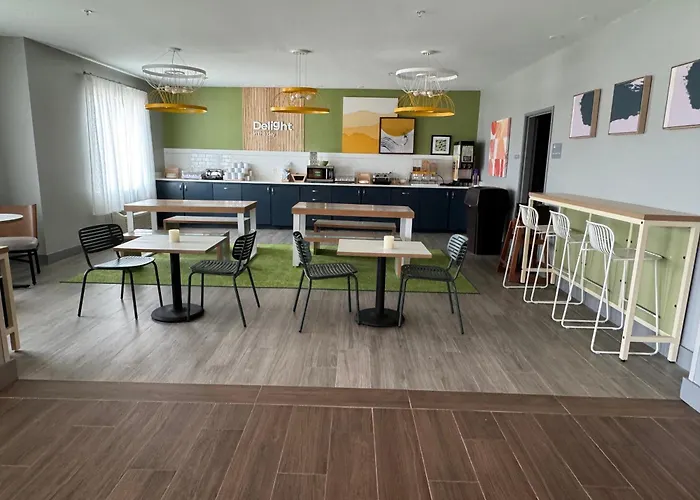 Spark By Hilton Opelousas