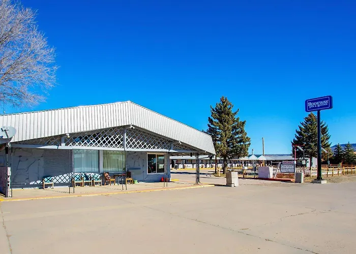 Rodeway Inn & Suites Raton