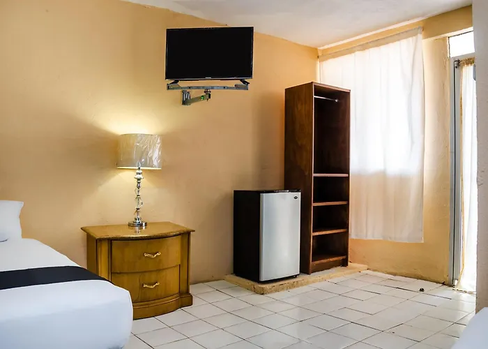 Capital O Hotel Dos Mares, Cabo San Lucas
