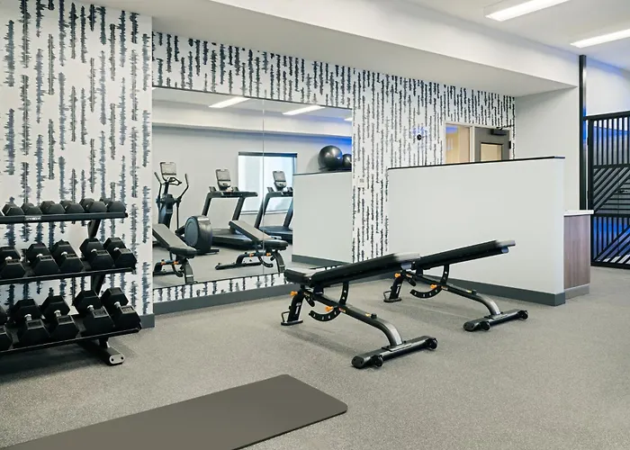 Atwell Suites Kansas City Airport By Ihg