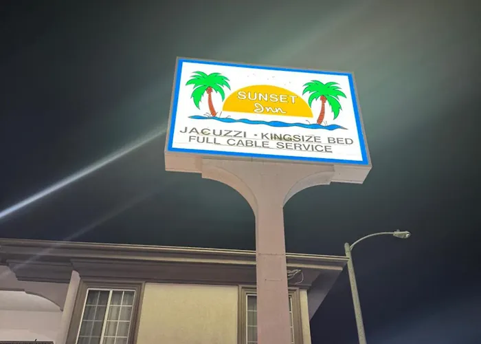 Sunset Inn & Suites
