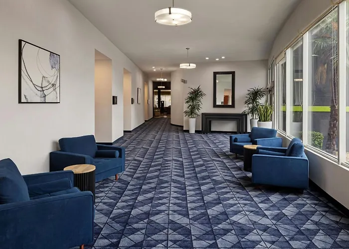 Courtyard By Marriott Sacramento Cal Expo Hotel