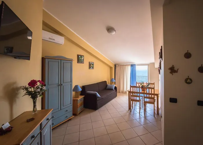 B&B La Sirena Santa Teresa Di Riva
