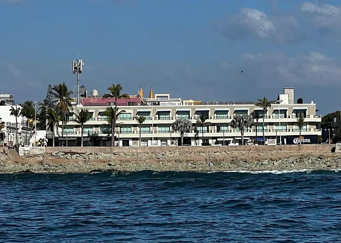 Hotel La Siesta Malecon Mazatlan