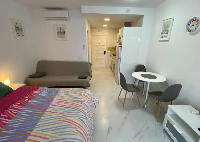 Benalbeach Loft Encantador Newly Renovated