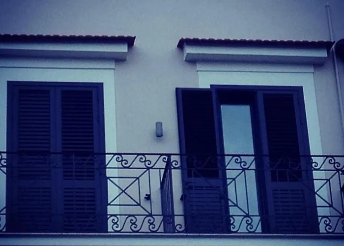 Bed And Breakfast Charming House Barletta