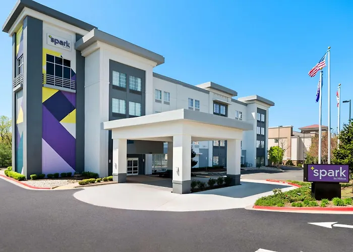 Spark By Hilton Little Rock West