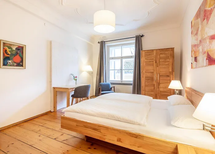 Pension Goldenes Schiff Passau